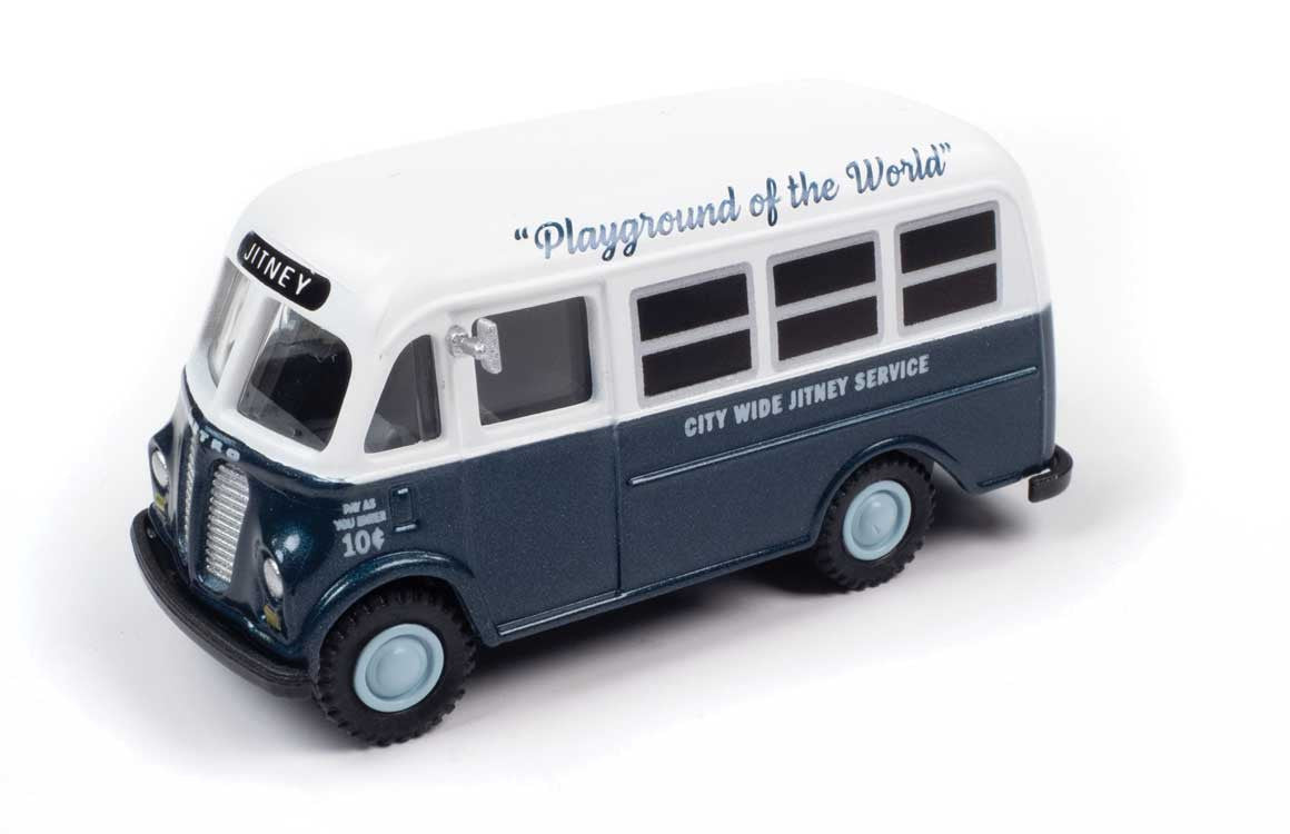 HO Scale 1940s-1950s International Harvester Metro Delivery Van - Blue/White - Assembled