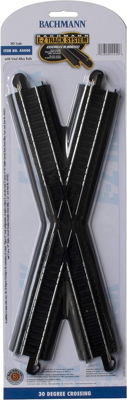  Bachmann Trains - Snap-Fit E-Z TRACK 30 DEGREE CROSSING (1/card - STEEL ALLOY Rail With Black Roadbed - HO Scale Medium