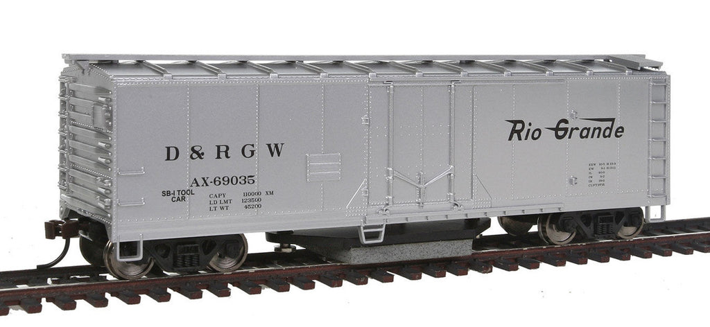 Track Cleaning Boxcar -- Denver & Rio Grande Western(TM)
