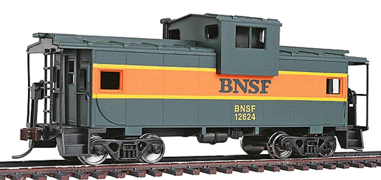 Walthers Trainline HO Scale BNSF Caboose