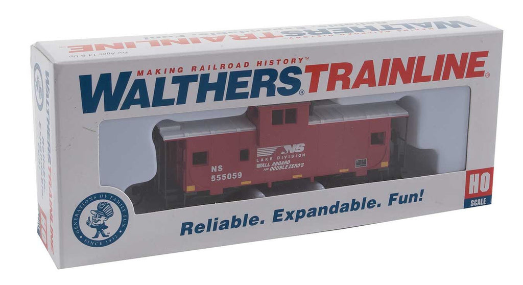 Wide-Vision Caboose - Ready to Run -- Norfolk Southern (red, white)